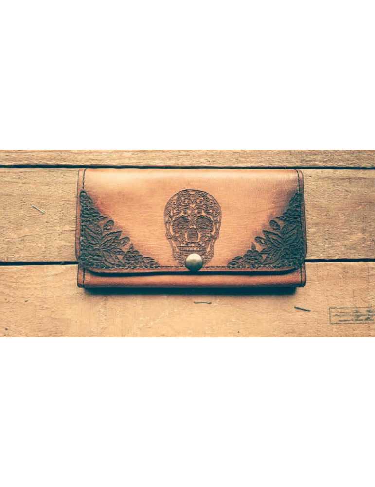 leather hanscrafted wallet women