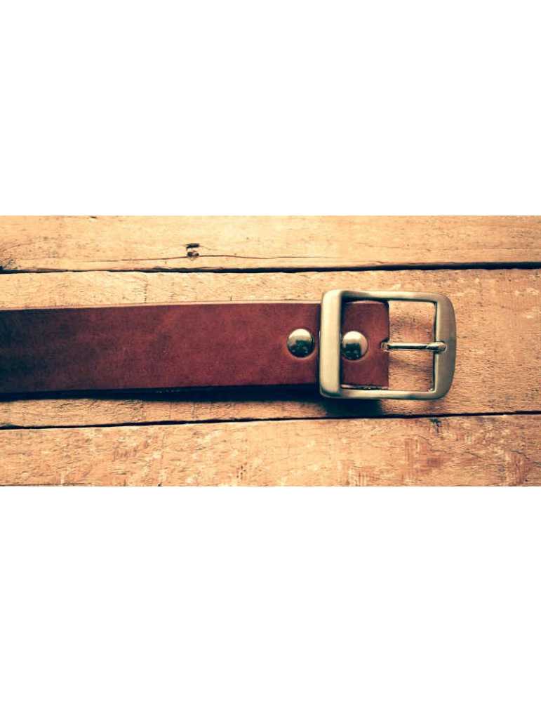 cinturon de cuero marron